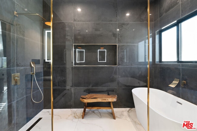 Building Photo - 23283 Erwin St