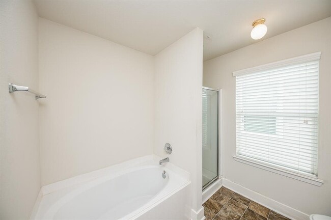 Building Photo - 5839 Sonoma Ridge
