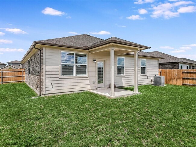 Building Photo - 413 Rainmaker Ln