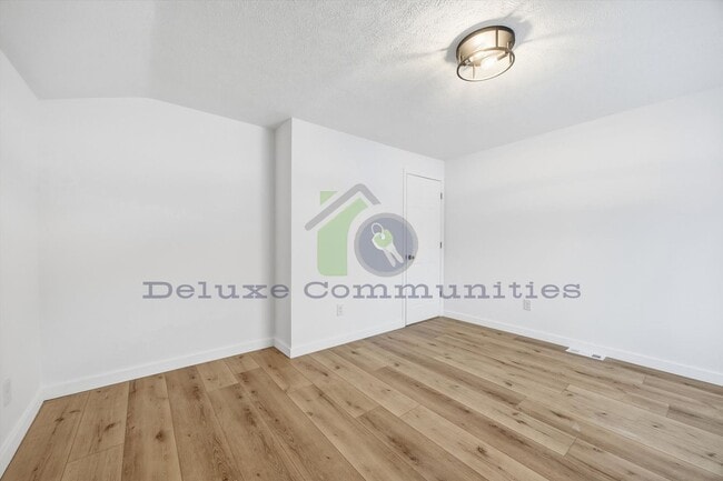 Building Photo - Stunning Fully Remodeled 3 Bed Home on a Huge Lot in Coopersville