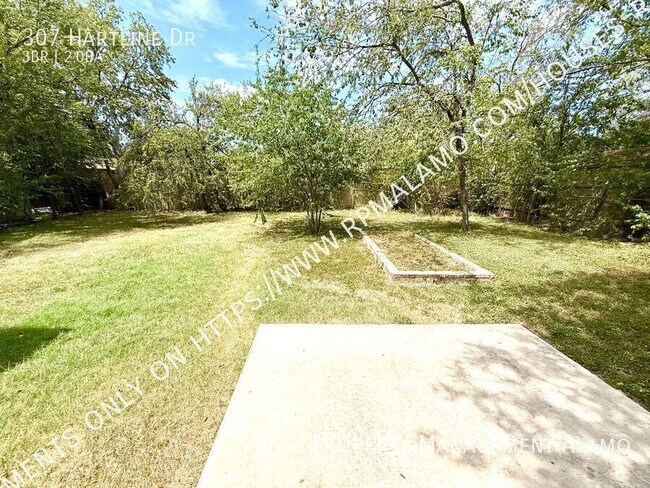Building Photo - 307 Hartline Dr