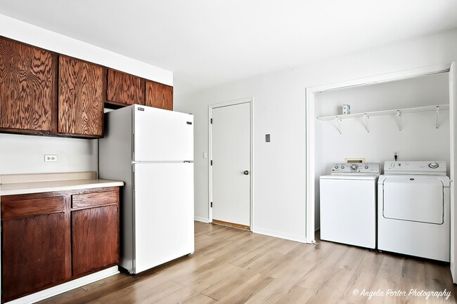 Building Photo - 829 Washington St