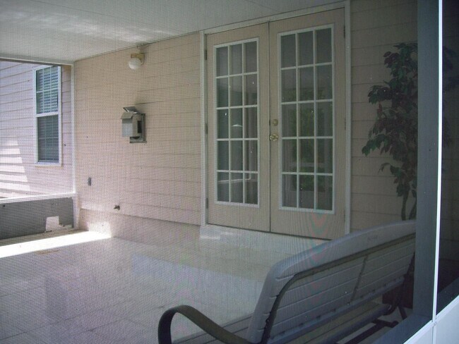 Building Photo - 1043 Winter Ln