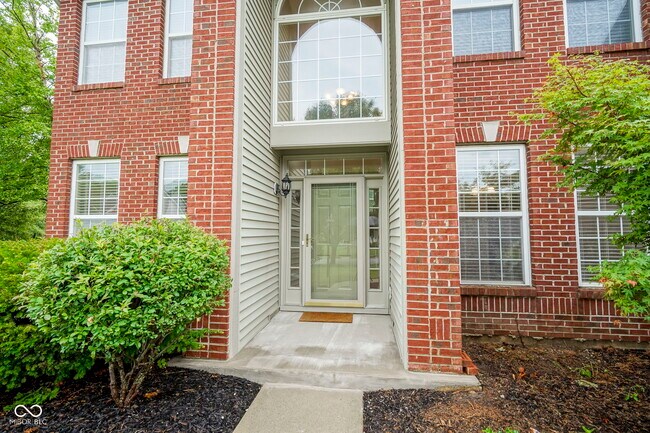 Building Photo - 14170 Royalwood Dr