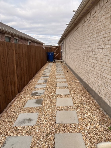 Building Photo - 3602 Mildren Bnd