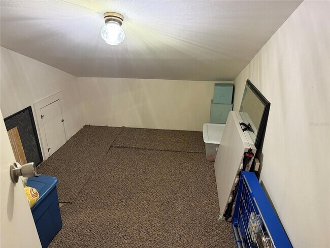 Building Photo - 804 Palm Harbor Ct