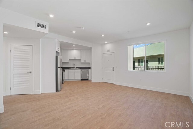 Building Photo - 8750 Sepulveda Blvd