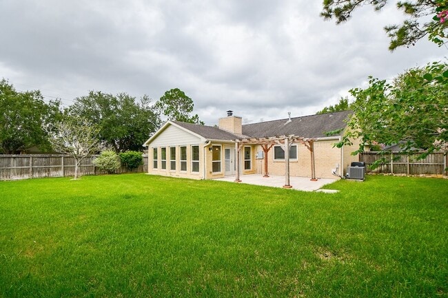 Building Photo - 3519 Cabin Pl