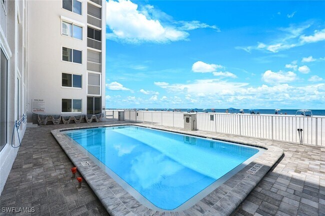 Primary Photo - 26000 Hickory Blvd