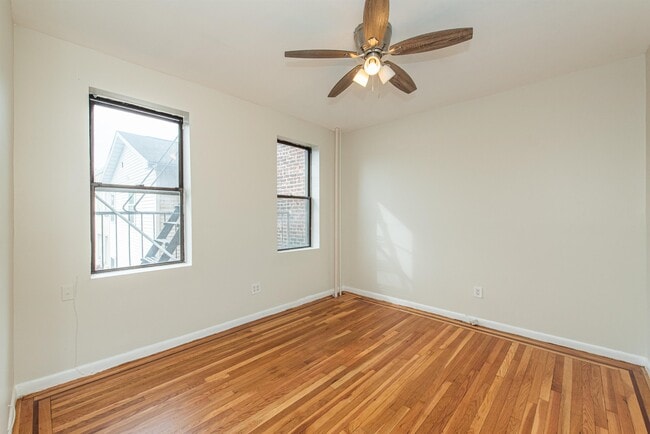Building Photo - 7111 Palisade Ave