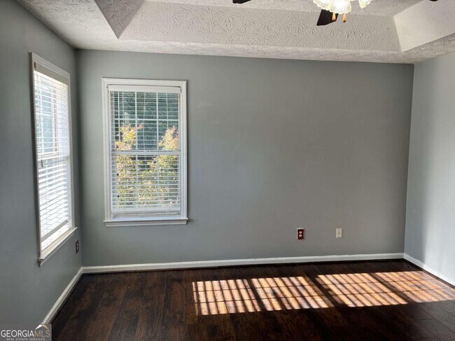 Building Photo - 30 Candlewood Ct