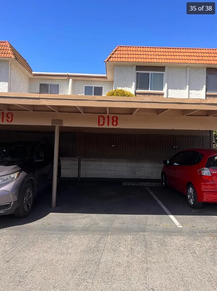 Building Photo - 10235 Madrid Way