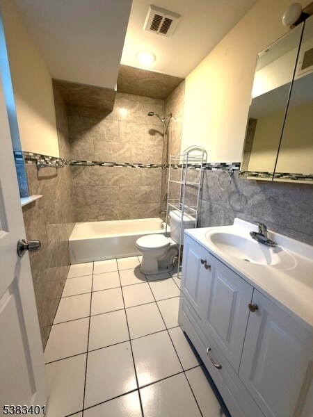 Building Photo - 713 S 12th St