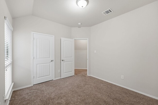 Building Photo - 316 Rocky Pine Rd