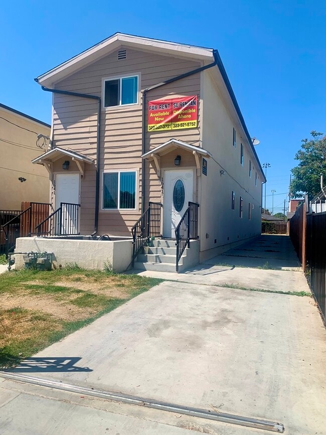 Building Photo - 1641 E 109th St