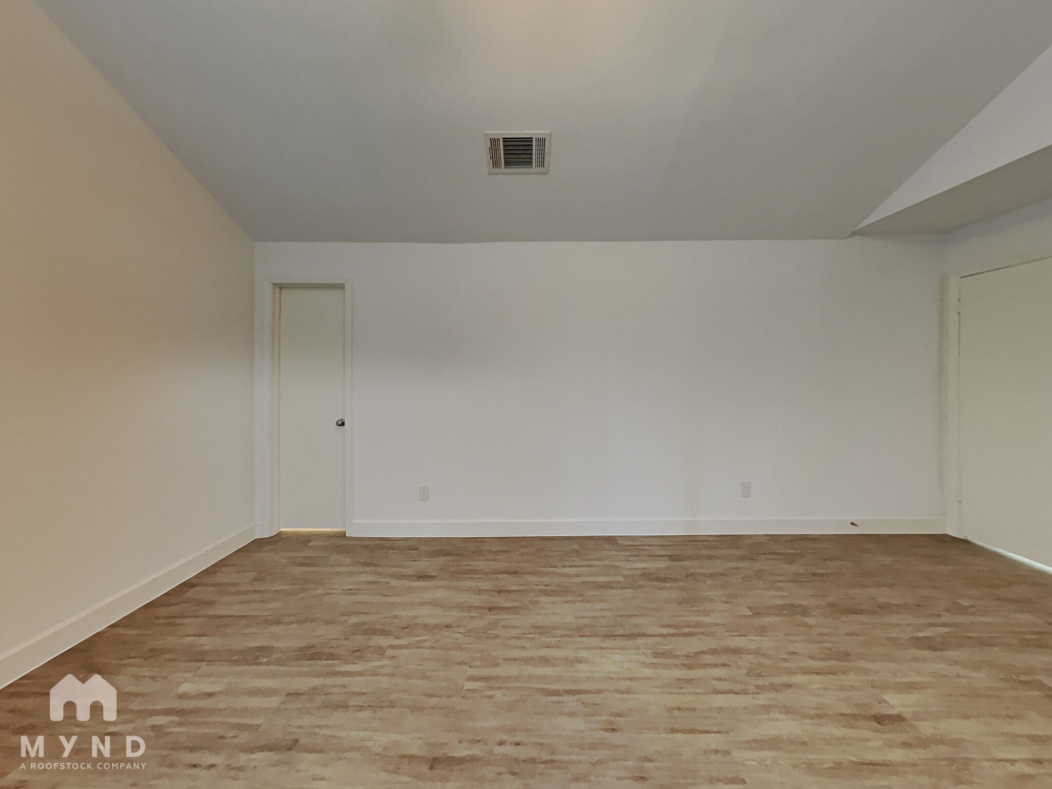 Building Photo - 11418 Chariot Dr