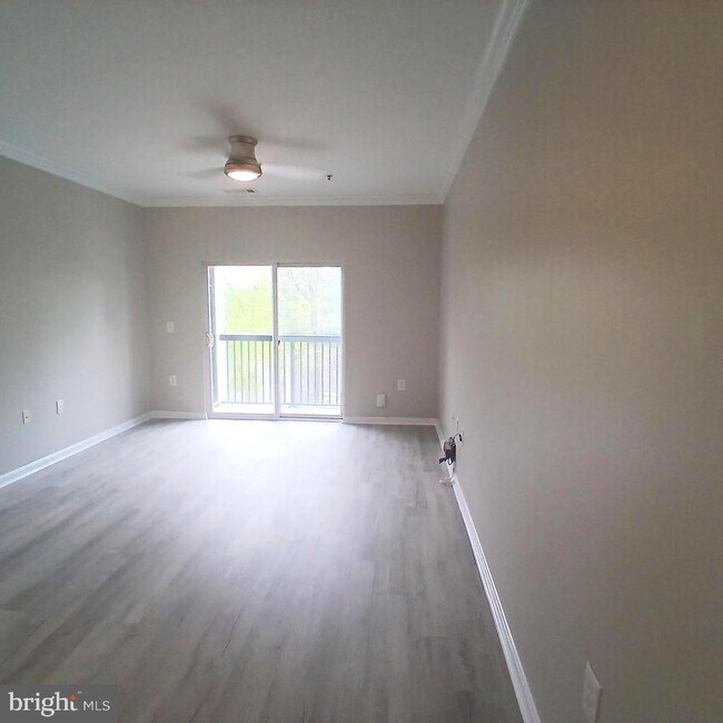 Building Photo - 11320 Aristotle Dr