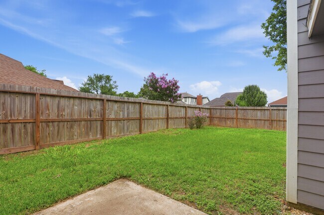 Building Photo - 3602 Storm Creek Dr