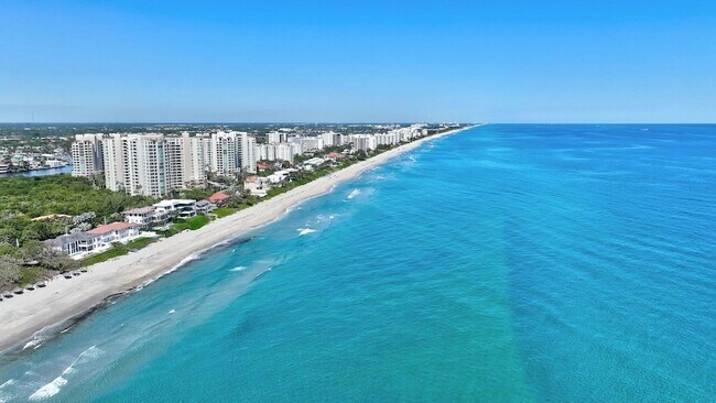 Building Photo - 3912 S Ocean Blvd