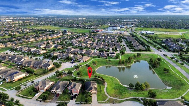 Building Photo - 20610 Arrow Falls Ln