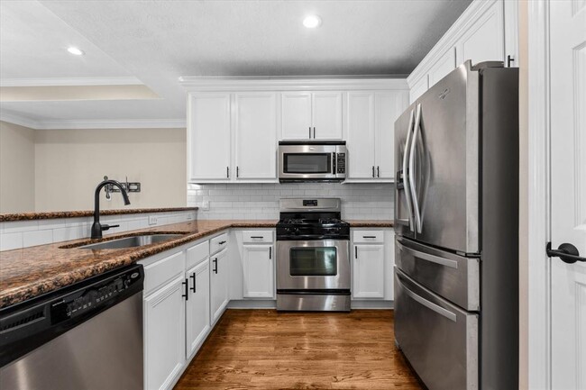 Building Photo - 1758 Aden Mist Dr