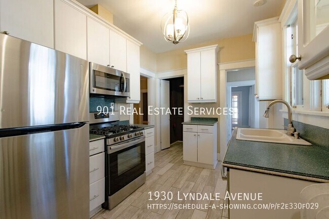 Building Photo - 1930 Lyndale Ave