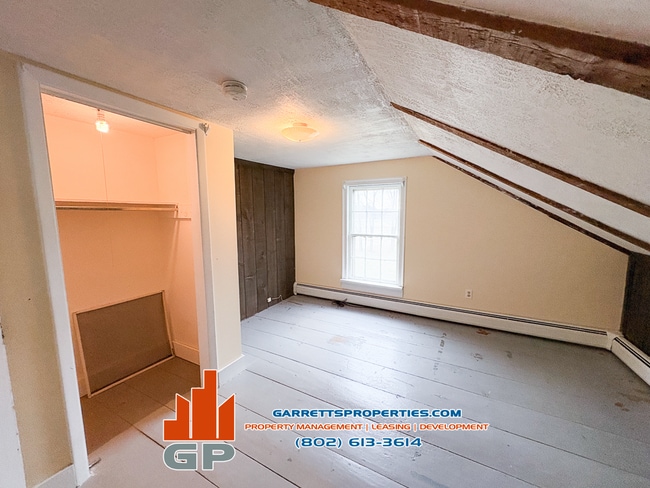 Building Photo - 4 Nashville Rd