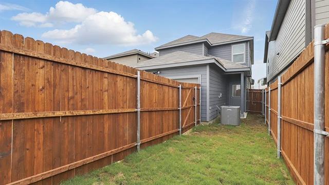 Building Photo - 3137 Pecan Farm Ln