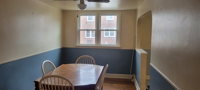 Building Photo - 867 Gainsboro Rd