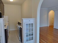 Building Photo - Calhoun Beach Apartments
