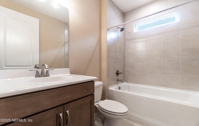 Building Photo - 3214 Carolina Rose Ct