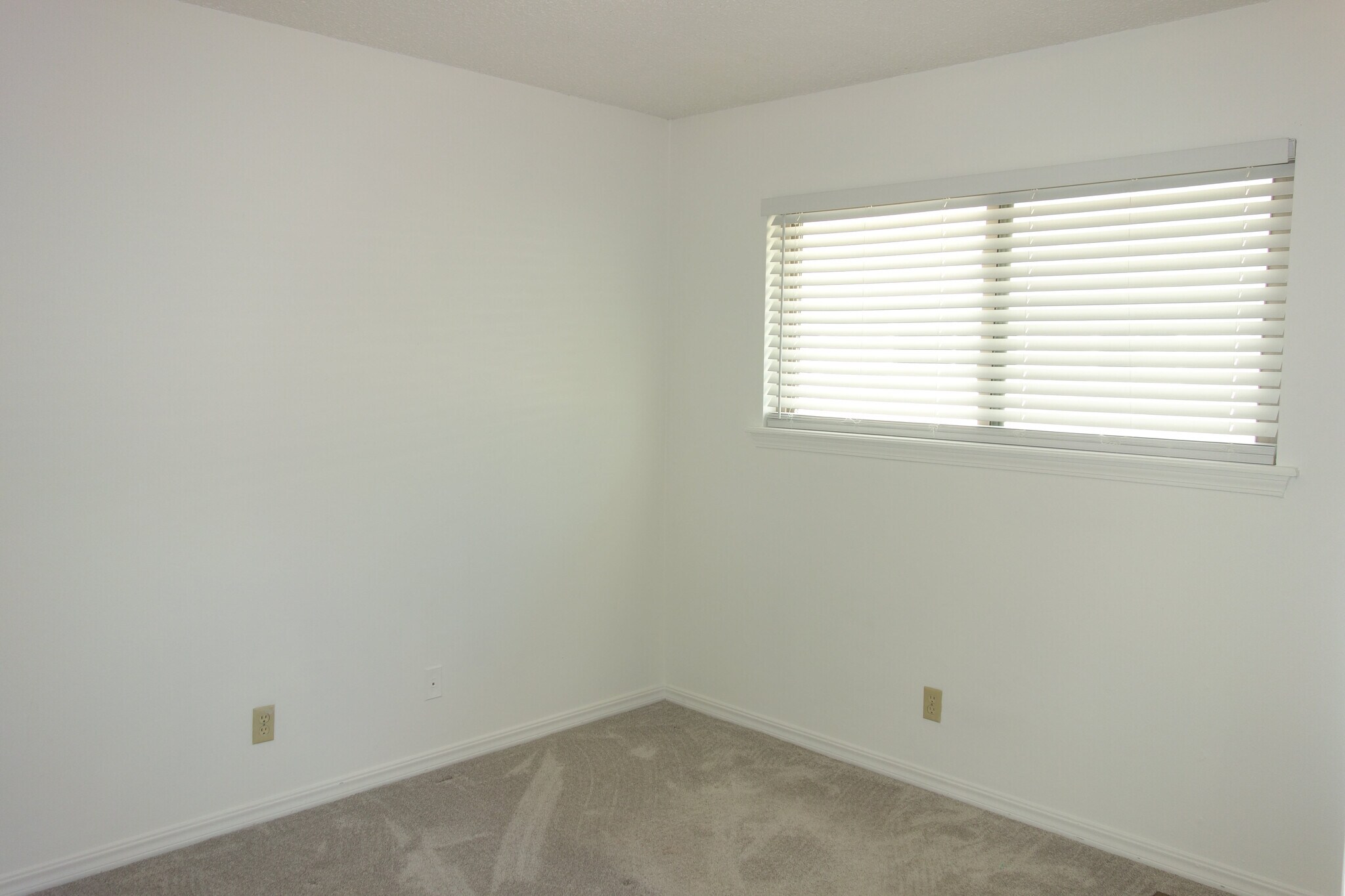 Secondary Bedroom - 3421 E 35th St