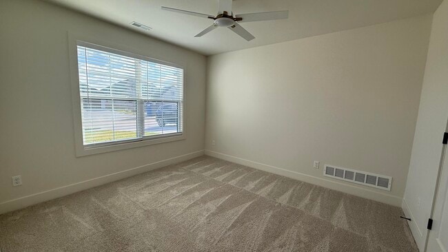 Building Photo - 5313 Makana Ln