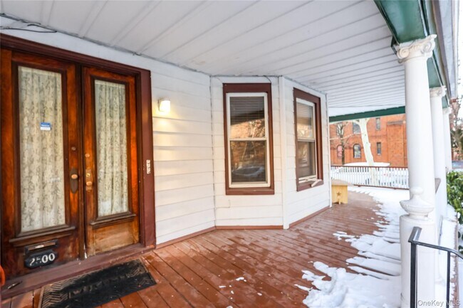 Building Photo - 2500 Newkirk Ave