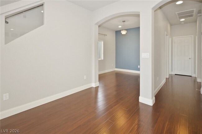Building Photo - 5736 W Brimstone Hill Ave