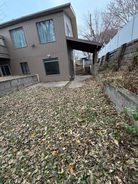 Building Photo - 2612 Marshall Ave