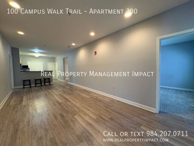 Building Photo - 100 Campus Walk Trl