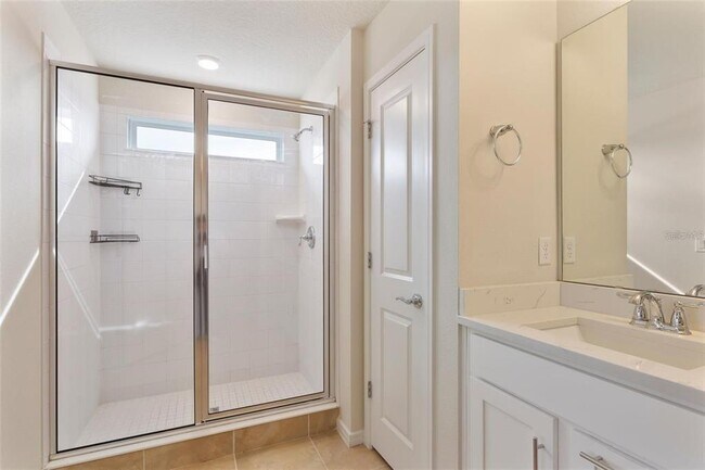 Building Photo - 14341 Lanikai Beach Dr