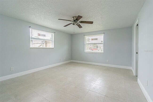 Building Photo - 6321 Spanish Main Dr