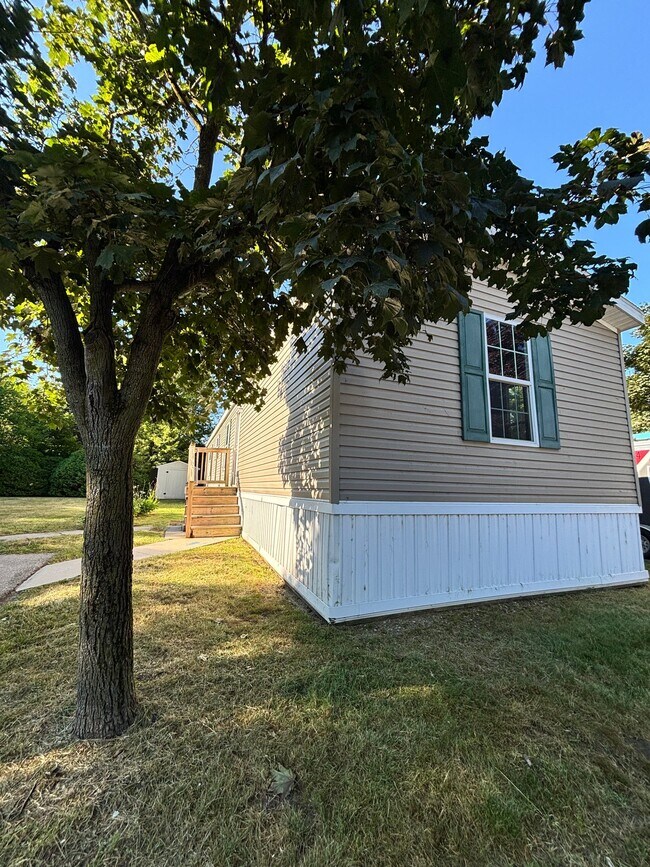 Building Photo - 78 Dunlap Cir