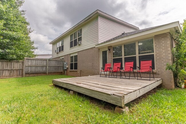Building Photo - 1807 Pointer Ln