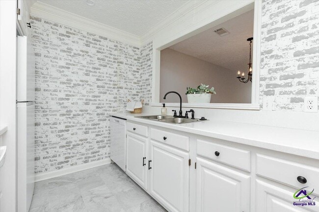 Building Photo - 110 Wingate Cir