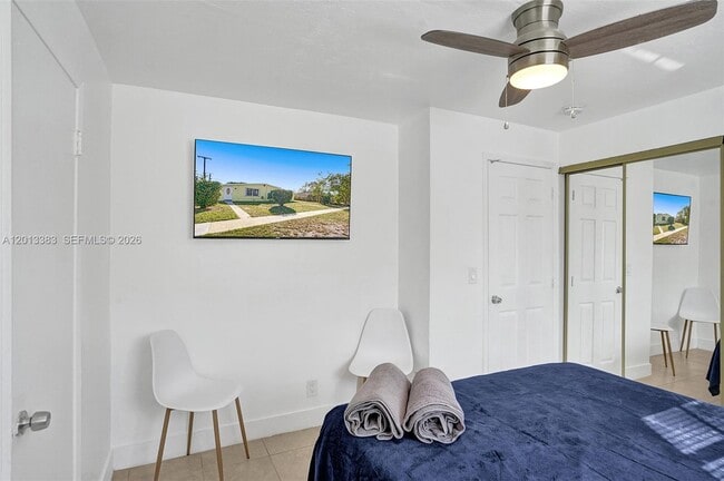 Building Photo - 6110 SW 38th St