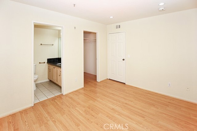 Building Photo - 223 N Adams St