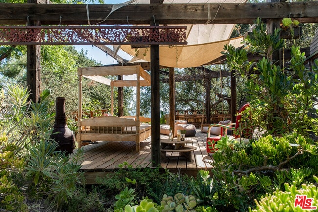 Building Photo - 20269 Croydon Ln