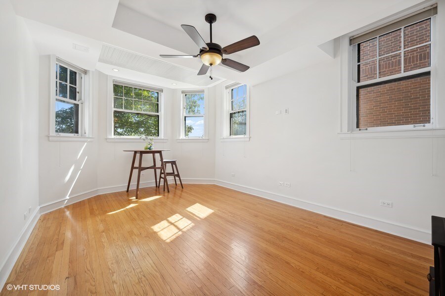 Building Photo - 620 Sheridan Sq