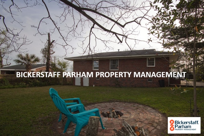 Building Photo - Move In Ready!! Cozy Brick Home, in North Columbus. Located off of Airport Thruway!!