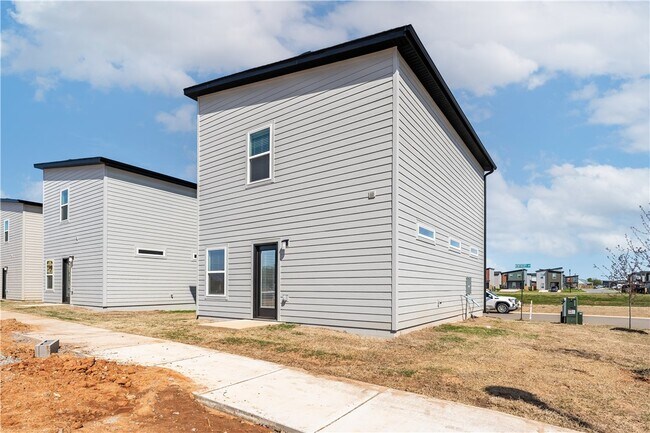Building Photo - 1101 Kentucky Ave