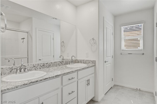 Building Photo - 498 Canary Song Dr
