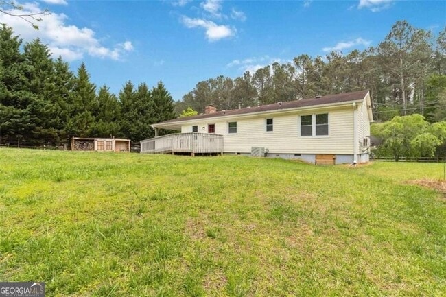 Building Photo - 3040 Land Rd